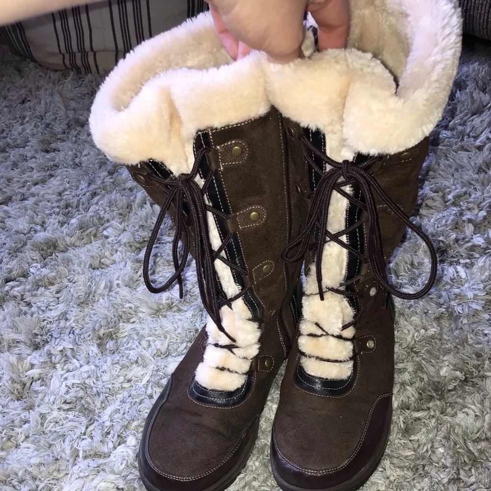 Snow Boots